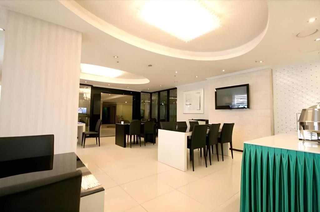 צ'אנגוון Hotel Olympic מראה חיצוני תמונה
